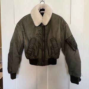 Zara bomber with remove able shearling collar